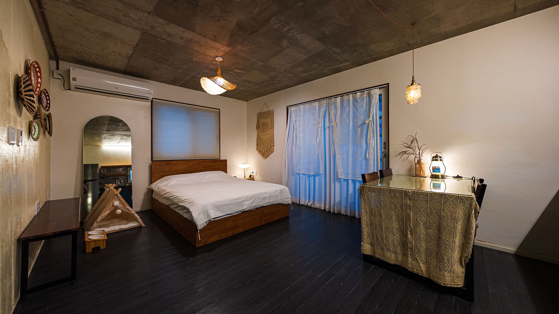 라스블랑카스 커플룸 침대 — 편안한 침구가 갖춰진 객실